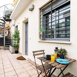 Appartement Alf8 En Triana Con Dos Terrazas, Séville