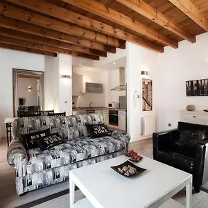Apartment Singular Siete Revueltas, Seville