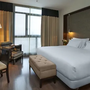 Nh Collection Otel