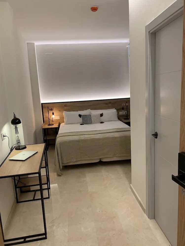 Sweet Sevilla Suites 3*, Seville Spain