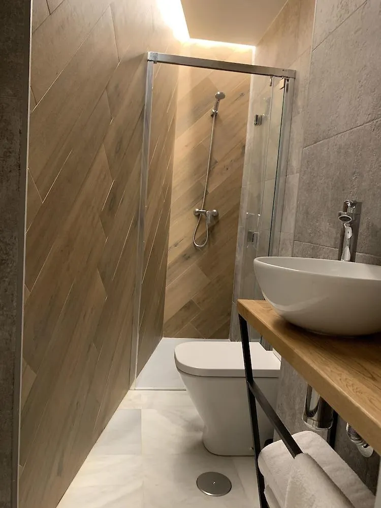 Отель Sweet Sevilla Suites
