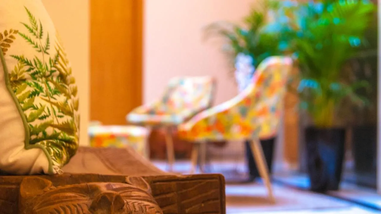 Отель Sweet Sevilla Suites
